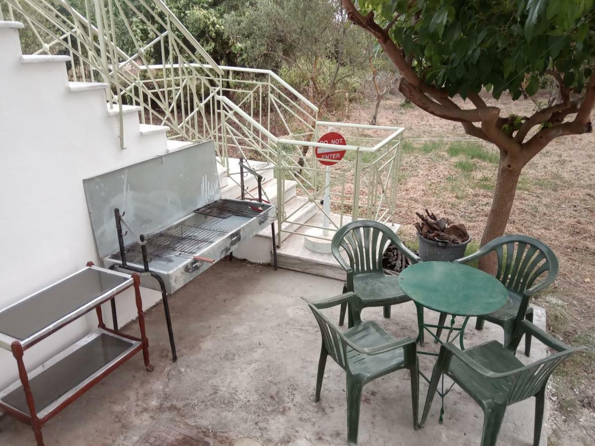 Filippos House Apartment ลิคชูรี ภายนอก รูปภาพ